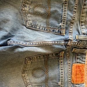 Women’s Lucky Jeans